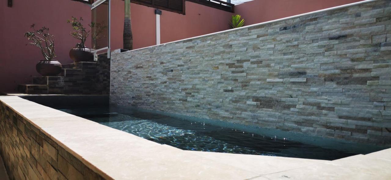 Residence B&L Lagon : Bungalow Corail Sainte-Luce Exterior photo