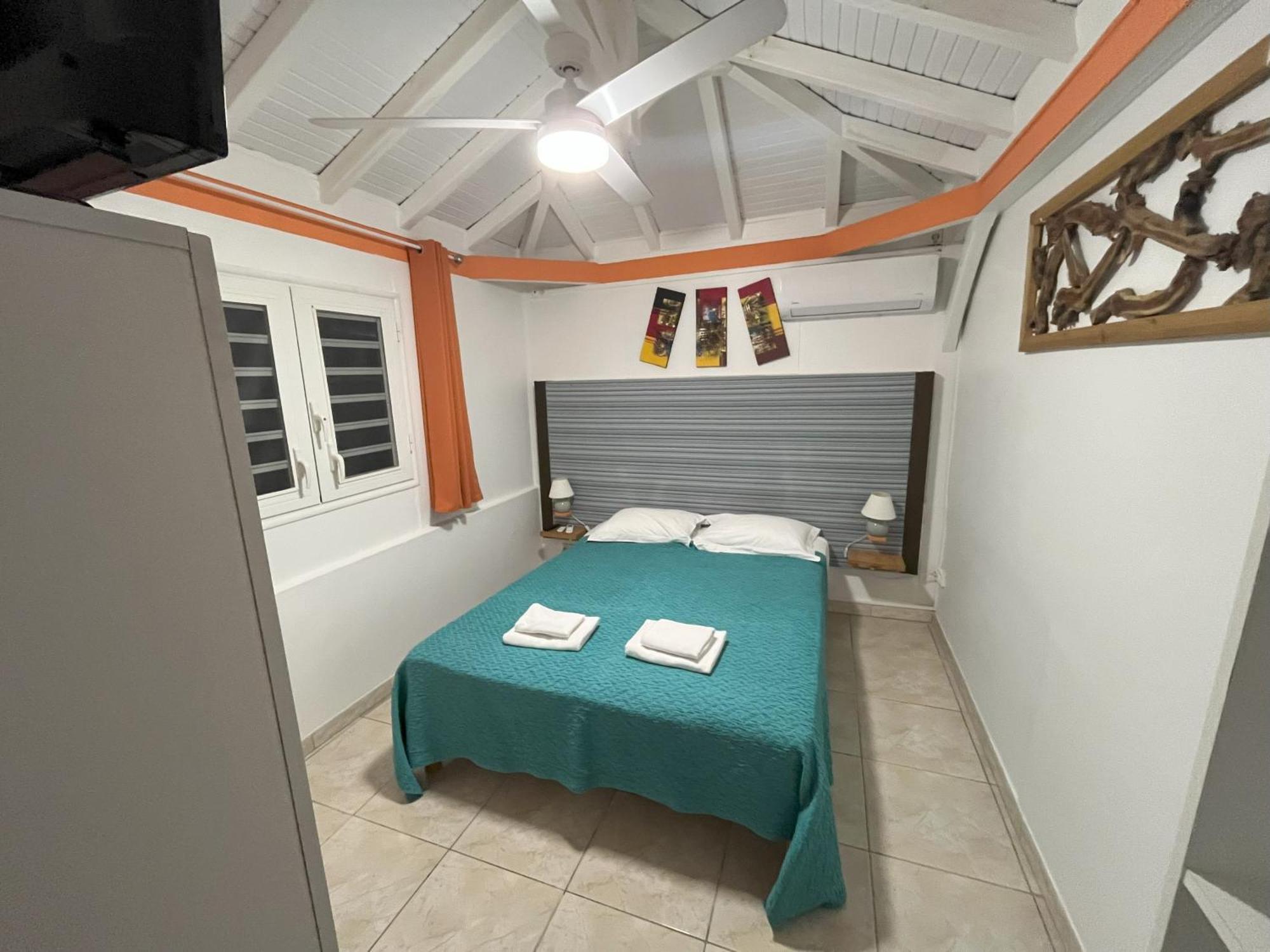 Residence B&L Lagon : Bungalow Corail Sainte-Luce Exterior photo