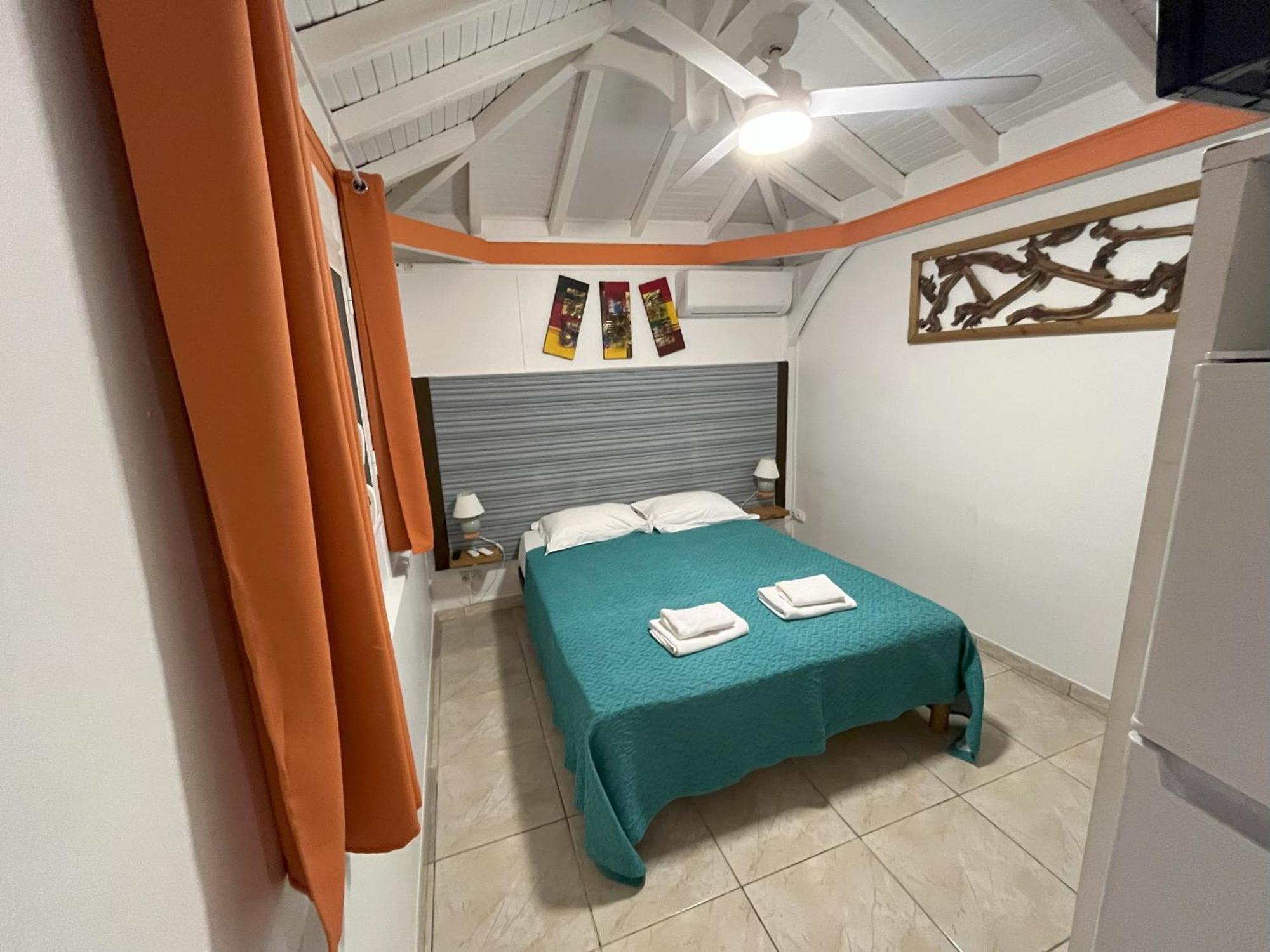 Residence B&L Lagon : Bungalow Corail Sainte-Luce Exterior photo