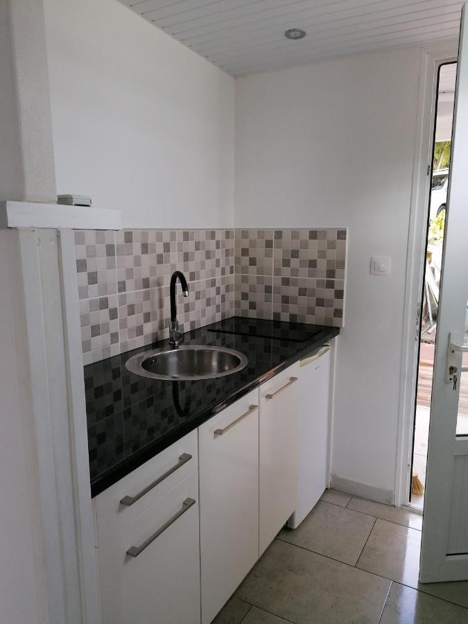 Residence B&L Lagon : Bungalow Corail Sainte-Luce Exterior photo